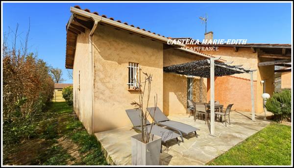 Maison PLAIN-PIED 110,23 M² - 6 pièces - 3 chambres + Mezzanine -Garage - Piscine neuve - PARCELLE 949 M² SEGOUFIELLE (32)