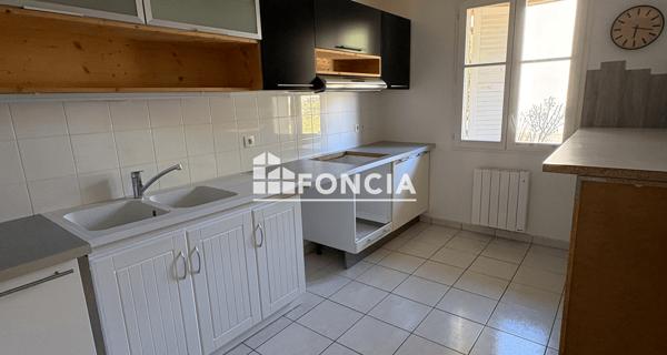 Location Maison 5 pièces 112.37 m² - Savigny-le-temple 77176