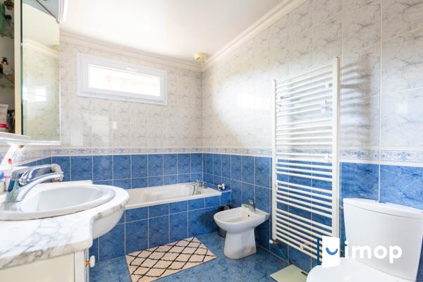 Grande maison de 133m² 4 chambres avec studio dans quartier calme