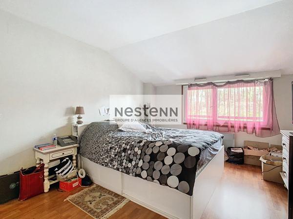 Maison familiale, 3 chambres, garage , studio, jardin, séjour 45 m²