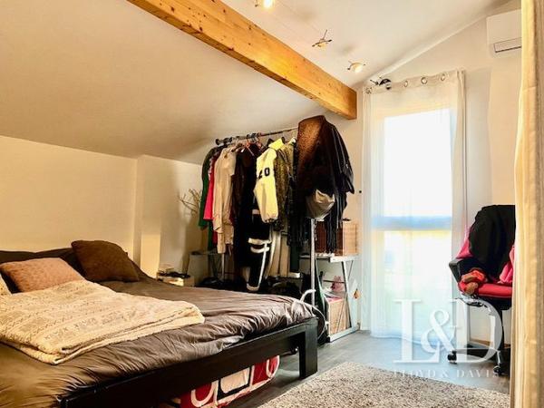 Echirolles / Bresson - Maison 6 pièces de 176 m2 habitables sur terrain de 1333 m2