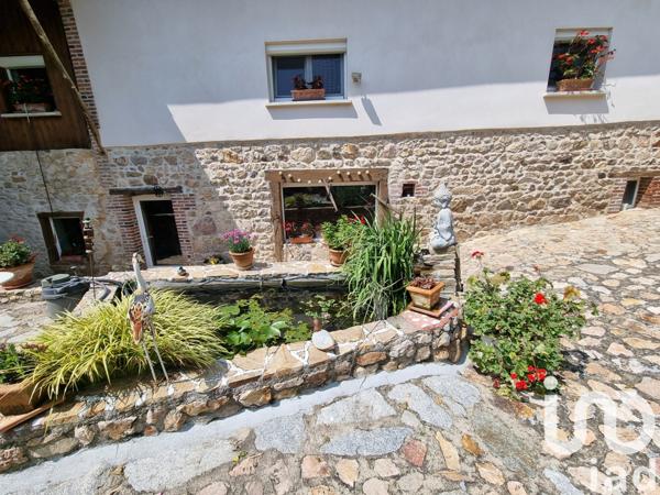 Maison à vendre 8 pièces 276 m² Saint-Galmier