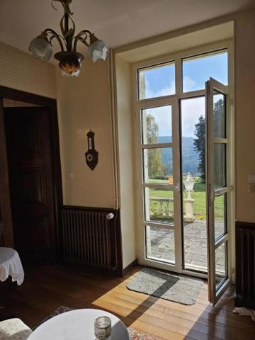Château Moulins Engilbert 12 pièce(s) 395,85 m2