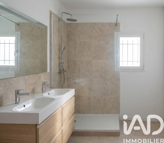Maison à vendre 4 pièces 99,8 m² Caderousse
