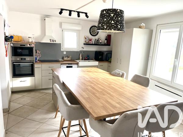 Maison à vendre 4 pièces 100 m² Caderousse