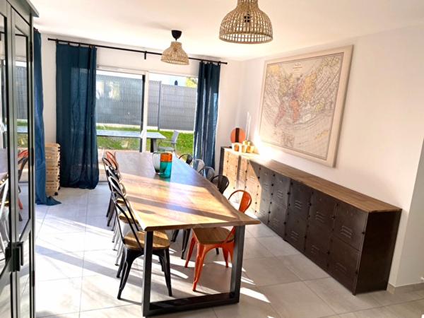 PESSAC DOMAINE UNIVERSITAIRE-A LOUER CHAMBRE MEUBLE AVEC SALLE D EAU EN CO-LIVING