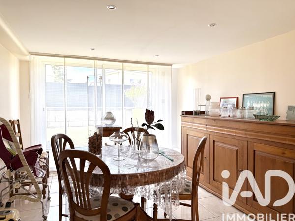 Maison à vendre 6 pièces 196 m² Vannes