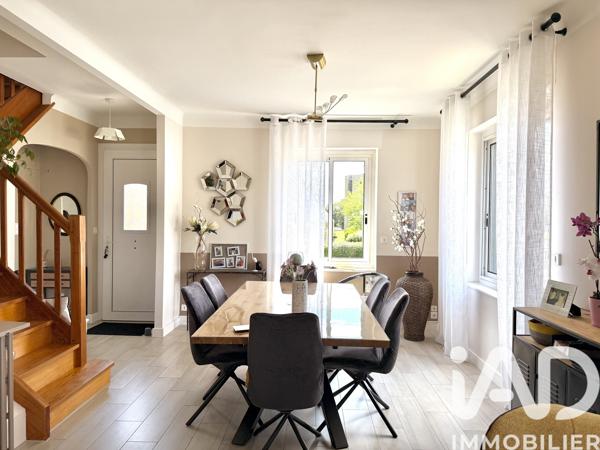 Maison à vendre 6 pièces 196 m² Vannes