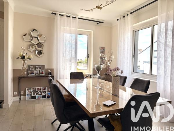 Maison à vendre 6 pièces 196 m² Vannes