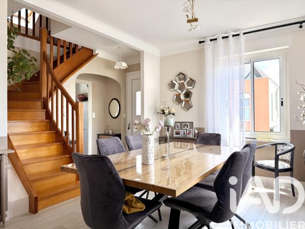 Maison à vendre 6 pièces 196 m² Vannes