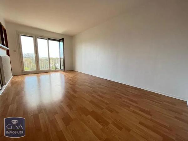 Appartement à louer 4 pièces 76.44m² Bourges (18000)