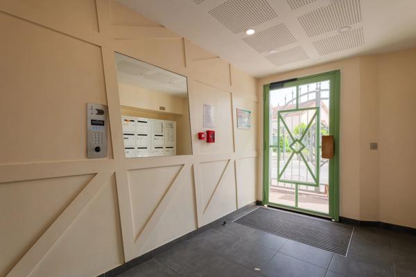 Appartement
         3 pièces
        - 54 m² Exclusivité 225 000 € *