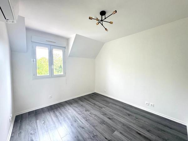 Appartement à vendre 3 pièces en DUPLEX limay (78) - Une place de parking