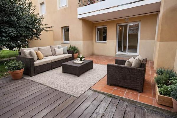 Appartement en RDC jardin et parking