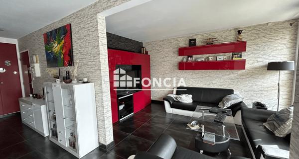 Location Appartement 3 pièces 80.89 m² - Chilly-mazarin 91380
