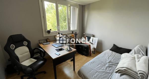 Location Appartement 3 pièces 80.89 m² - Chilly-mazarin 91380