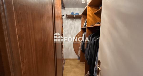 Location Appartement 3 pièces 80.89 m² - Chilly-mazarin 91380