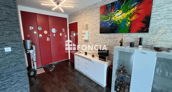 Location Appartement 3 pièces 80.89 m² - Chilly-mazarin 91380