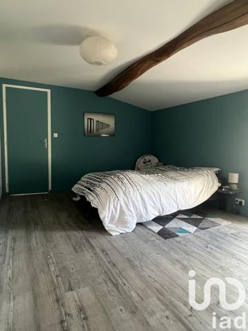 House for sale 6 rooms 136 m² Cram-Chaban