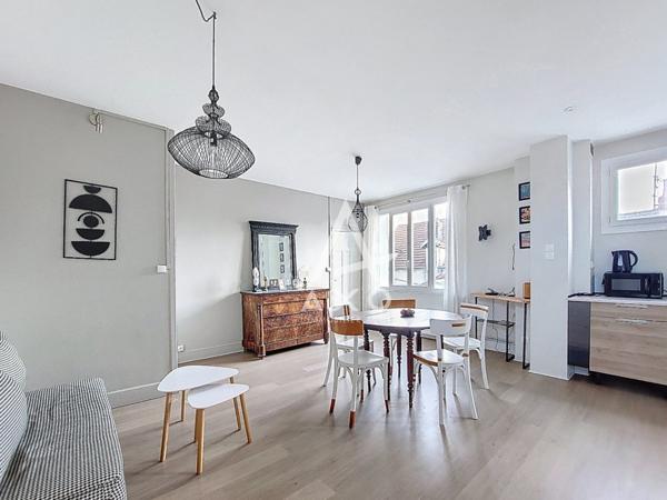 Dijon Centre ville : Appartement T2, meublé, belles surfaces