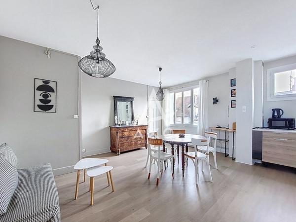 Dijon Centre ville : Appartement T2, meublé, belles surfaces