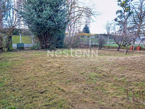 Rare sur le secteur de Longjumeau : Terrain à bâtir pour usage locaux professionnel, idéal profession libérale