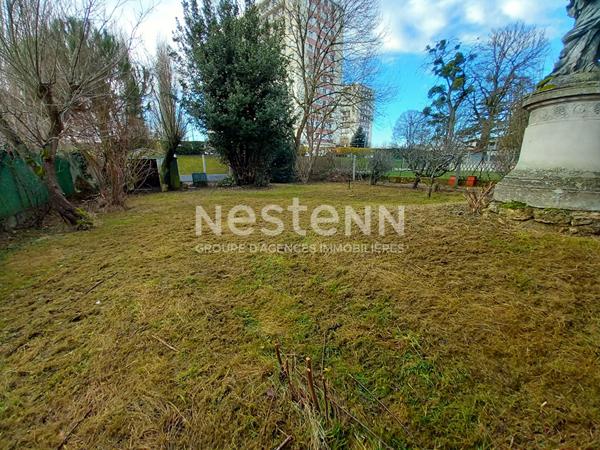 Rare sur le secteur de Longjumeau : Terrain à bâtir pour usage locaux professionnel, idéal profession libérale