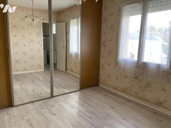 A VENDRE-MAISON CONTEMPORAINE 6 PIECES ARRADON -9900 m2 de terrain