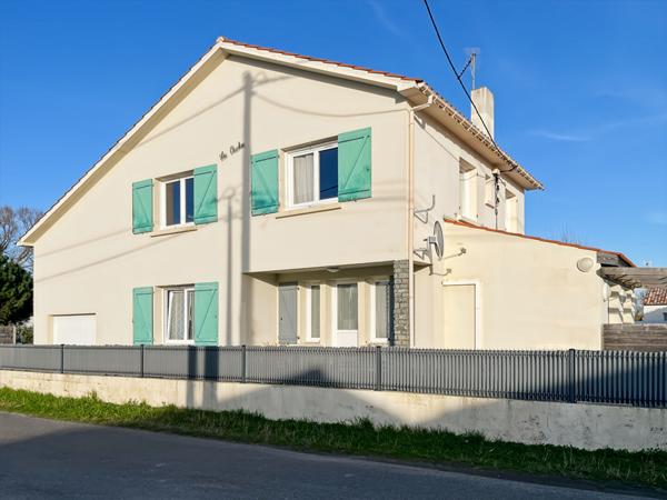 Maison NOTRE DAME DE MONTS 4 Pièces 85,67 m² avec appartement de 60 m²