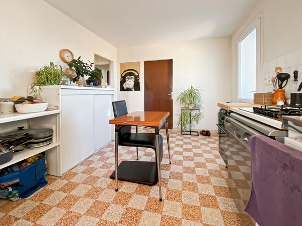 Maison NOTRE DAME DE MONTS 4 Pièces 85,67 m² avec appartement de 60 m²