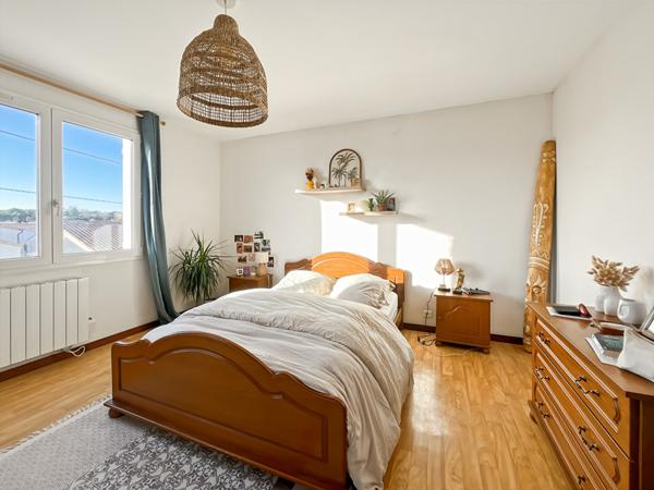 Maison NOTRE DAME DE MONTS 4 Pièces 85,67 m² avec appartement de 60 m²