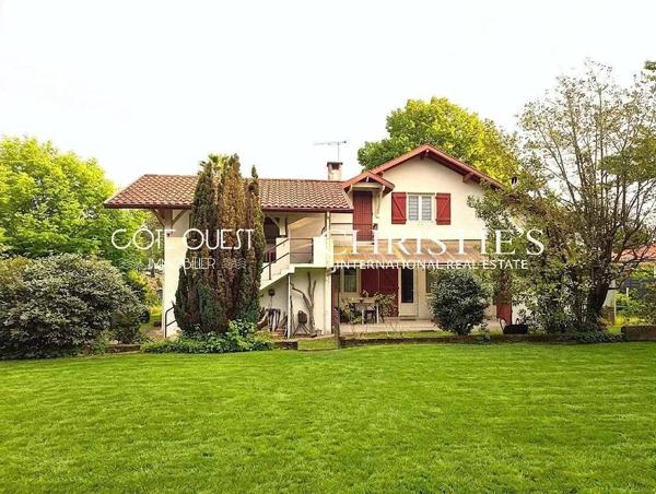À vendre Capbreton - Maison avec beau jardin proche du centre