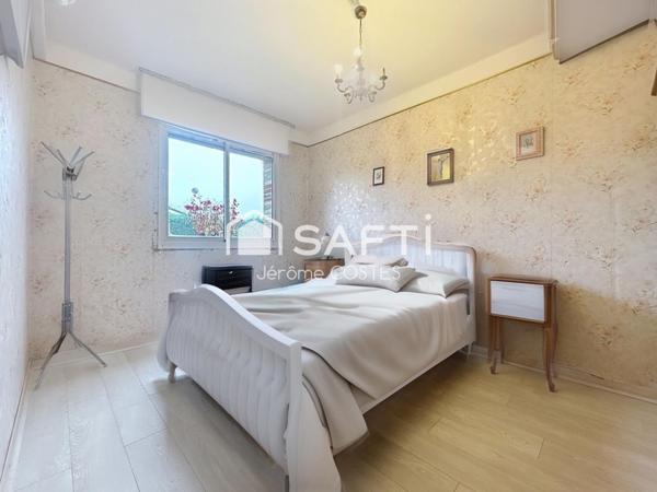 Maison 6 pièces 148 m2 avec terrain constructible de 3889 m2