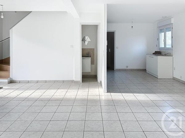 Maison à vendre  5 pièces - 103,60 m2 BAINS SUR OUST - 35