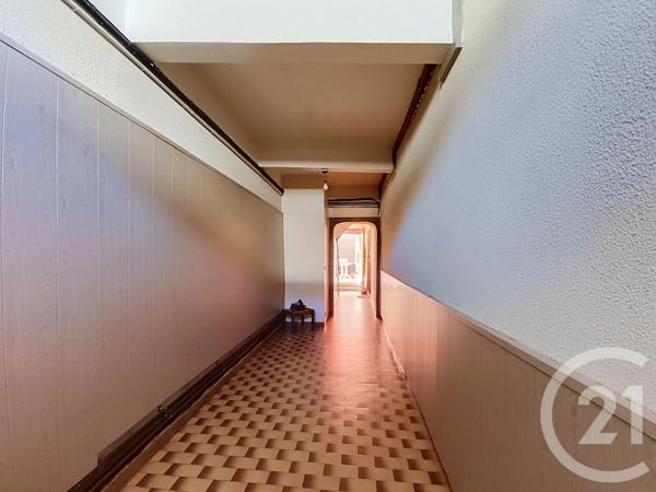 Immeuble à vendre  140 m 2   LABASTIDE ST PIERRE  - 82