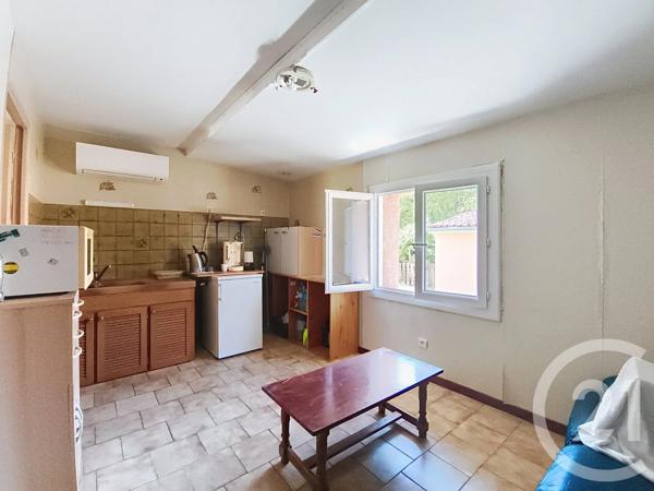 Immeuble à vendre  140 m 2   LABASTIDE ST PIERRE  - 82