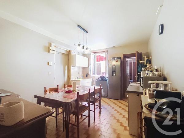 Immeuble à vendre  140 m 2   LABASTIDE ST PIERRE  - 82
