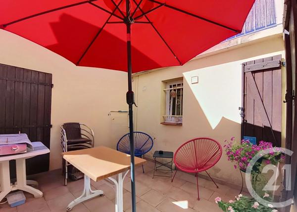 Immeuble à vendre  140 m 2   LABASTIDE ST PIERRE  - 82