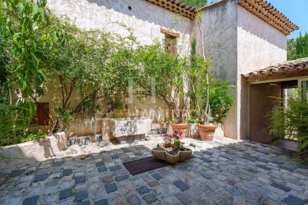Biot villa avec vue, 4 chambres et une maison d'amis avec 2 cham Biot