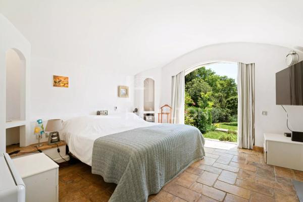 Biot villa avec vue, 4 chambres et une maison d'amis avec 2 cham Biot
