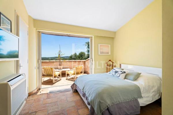 Biot villa avec vue, 4 chambres et une maison d'amis avec 2 cham Biot