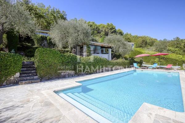LE ROURET - VILLA DE CHARME - VUE MER Le rouret