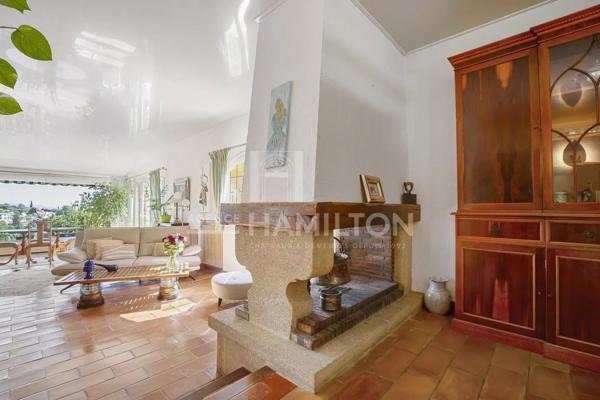 LE ROURET - VILLA DE CHARME - VUE MER Le rouret