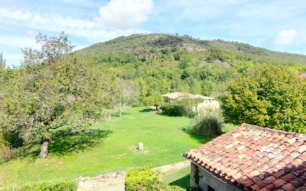 Maison à vendre    9 pièces •  Saint-Antonin-Noble-Val