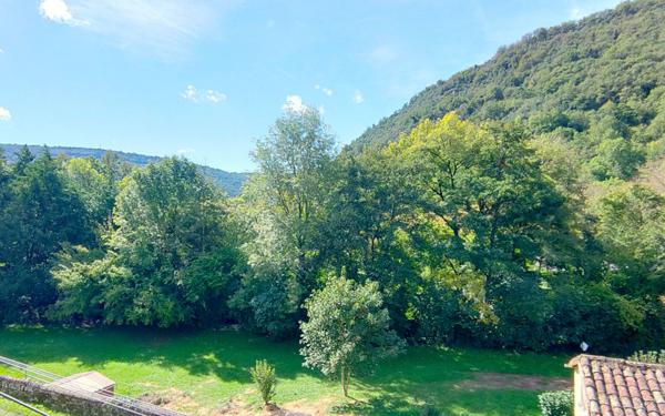 Maison à vendre    9 pièces •  Saint-Antonin-Noble-Val