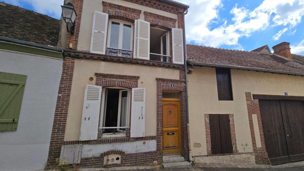 Maison Dreux 5 pièce(s) 110 m2-Jardinet-Garage