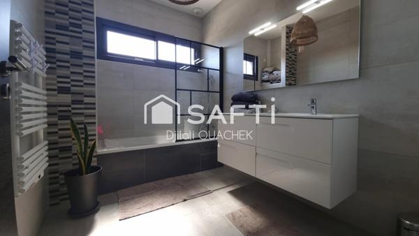 Maison 5 pièces de 123m²