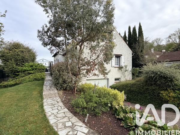 Maison à vendre 6 pièces 160 m² Varennes-Jarcy