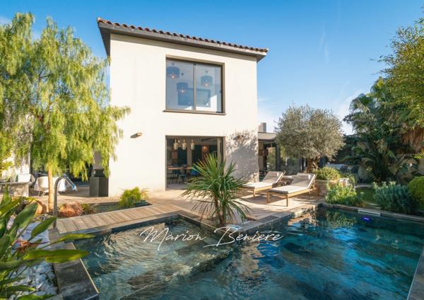 À vendre : Maison contemporaine haut de gamme avec vue sur le bassin de Thau – Meublée, prête à vivre !