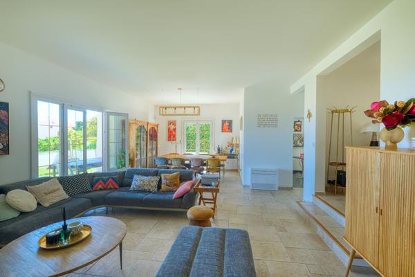 Vente Maison 9 pièces avec piscine et vue mer Furiani